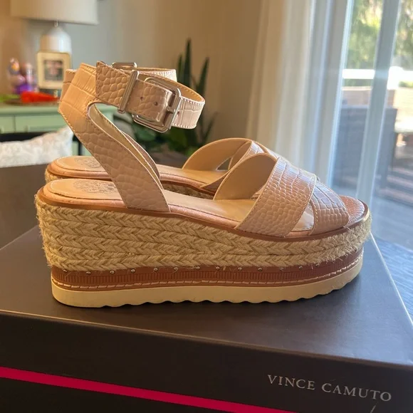 Vince Camuto Platform Sandals - Picture 2 of 7